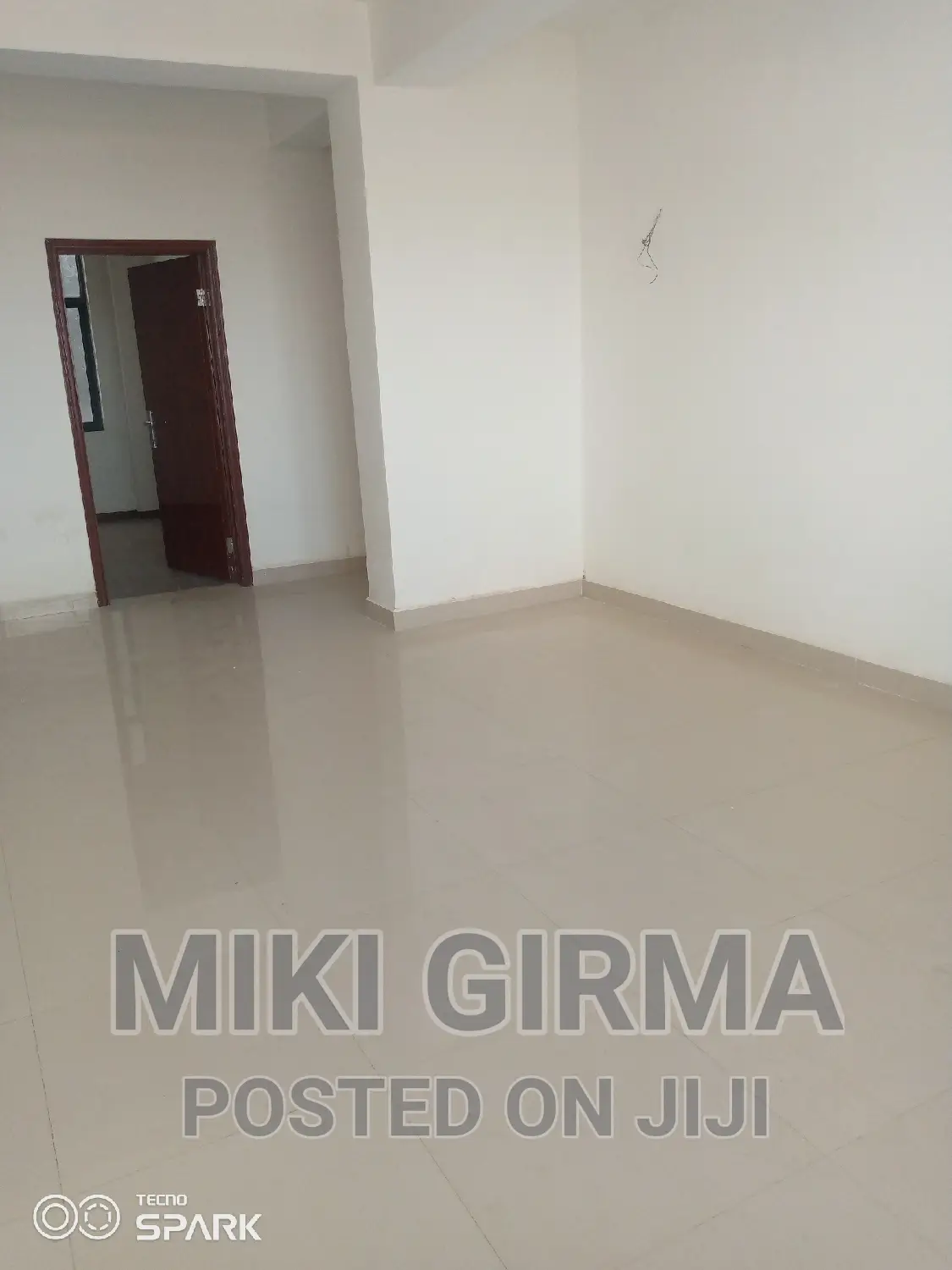 3bdrm Apartment in ፊጋ ኖህ ሪልስቴት, Bole for sale