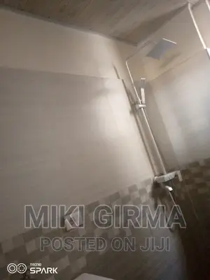 3bdrm Apartment in ፊጋ ኖህ ሪልስቴት, Bole for sale