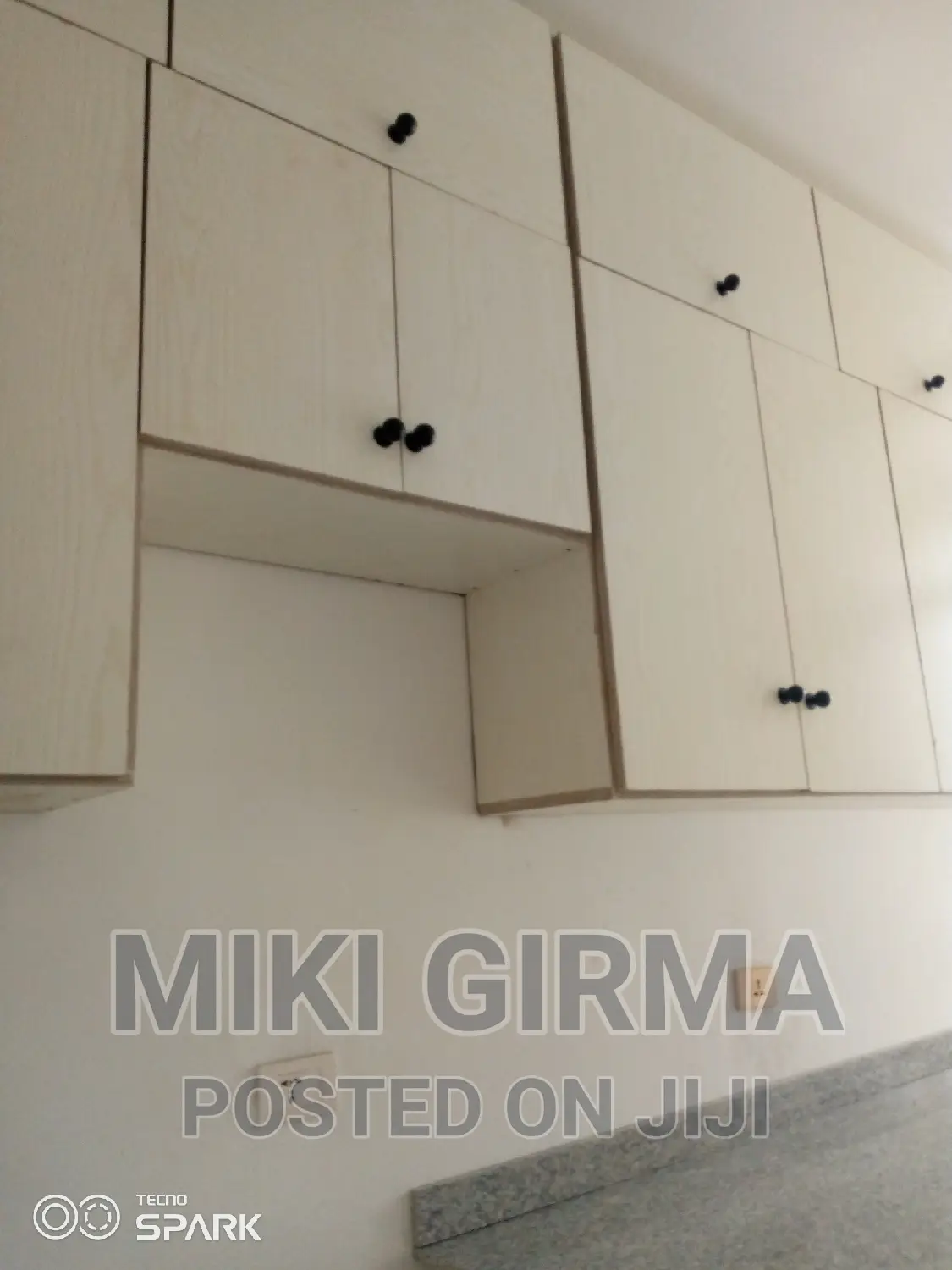 3bdrm Apartment in ፊጋ ኖህ ሪልስቴት, Bole for sale