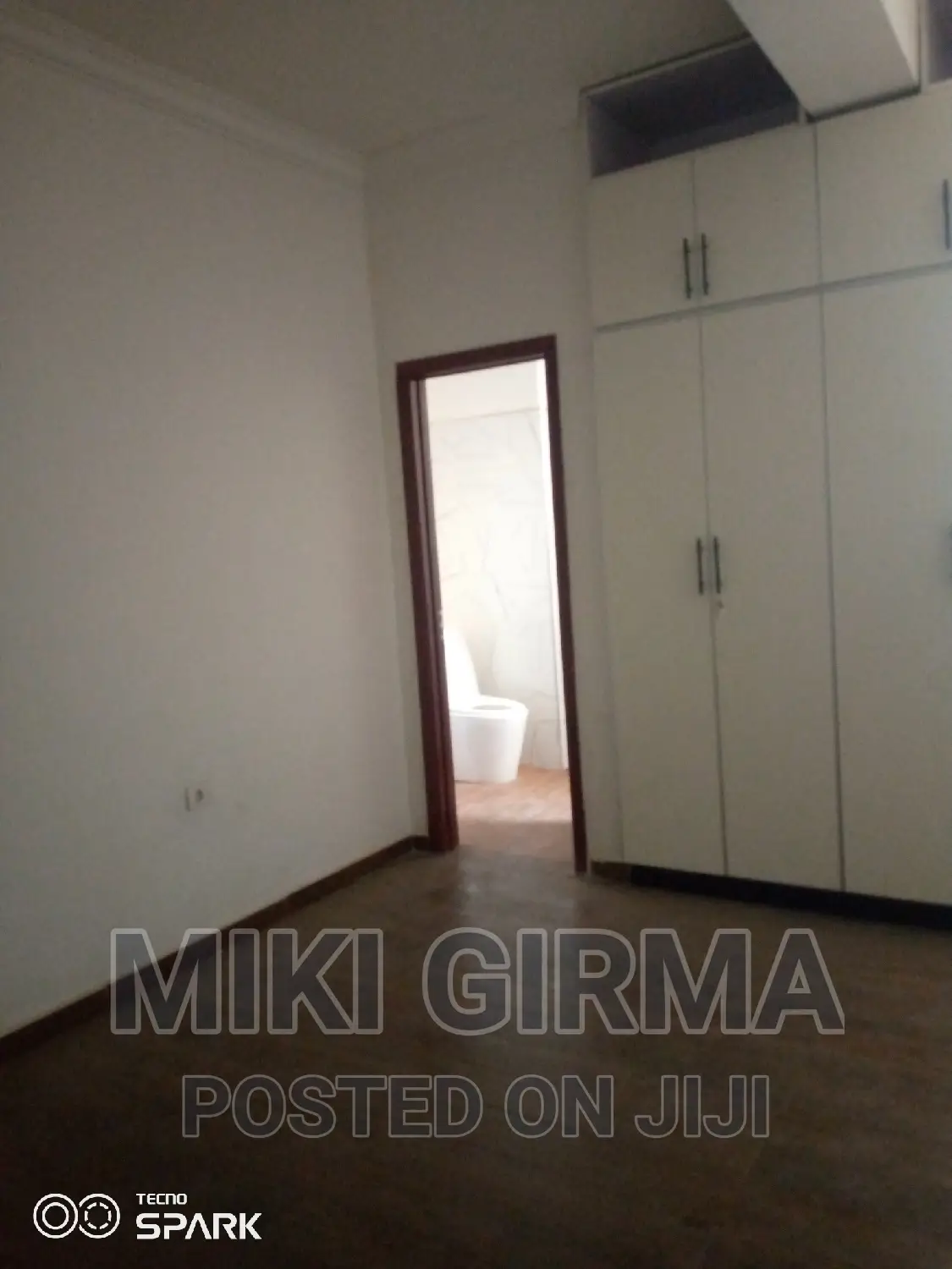 3bdrm Apartment in ፊጋ ኖህ ሪልስቴት, Bole for sale