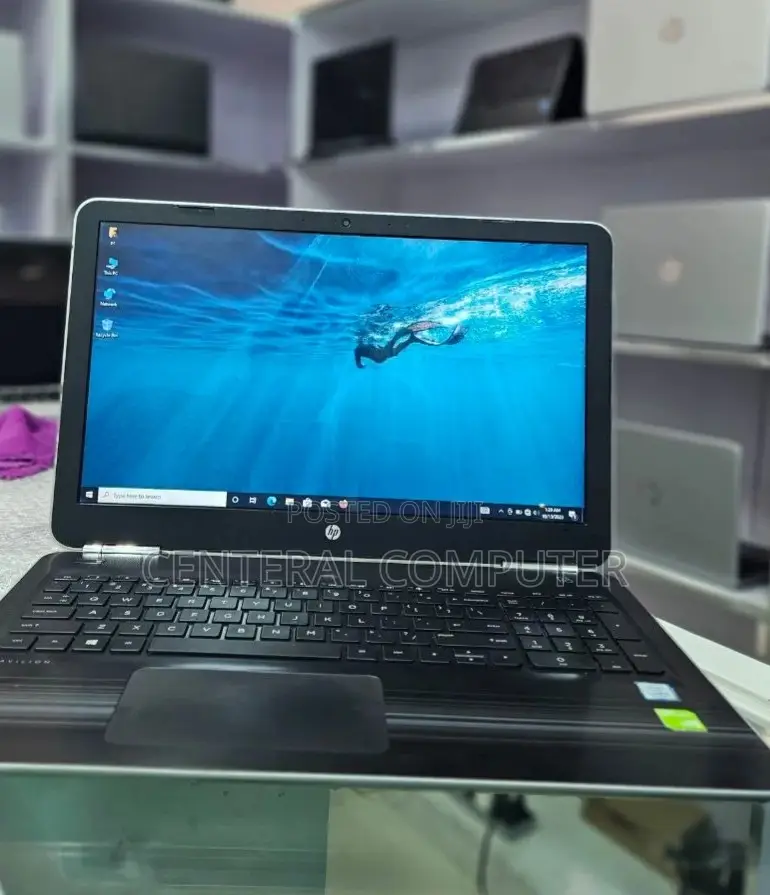 New Laptop HP Pavilion Dv2 8GB Intel Core I5 HDD 1T