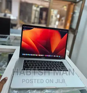 New Laptop Apple MacBook Pro 2017 16GB Intel Core I7 SSD 512GB