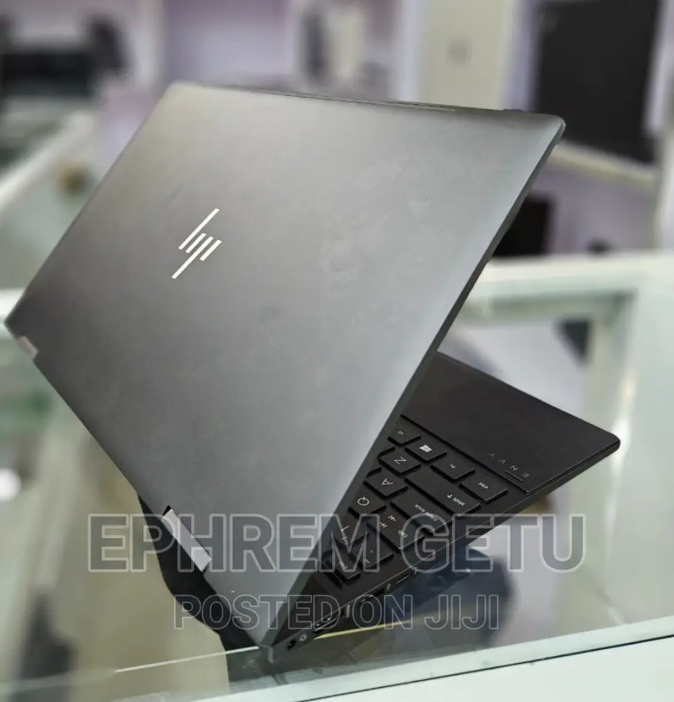 New Laptop HP Envy X360 16GB AMD Ryzen 7 SSD 512GB