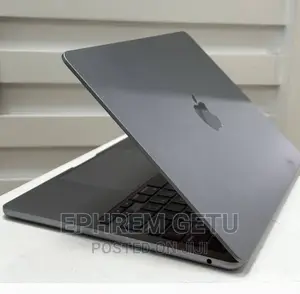 New Laptop Apple MacBook Air 2022 M2 16GB Apple M2 SSD 1T