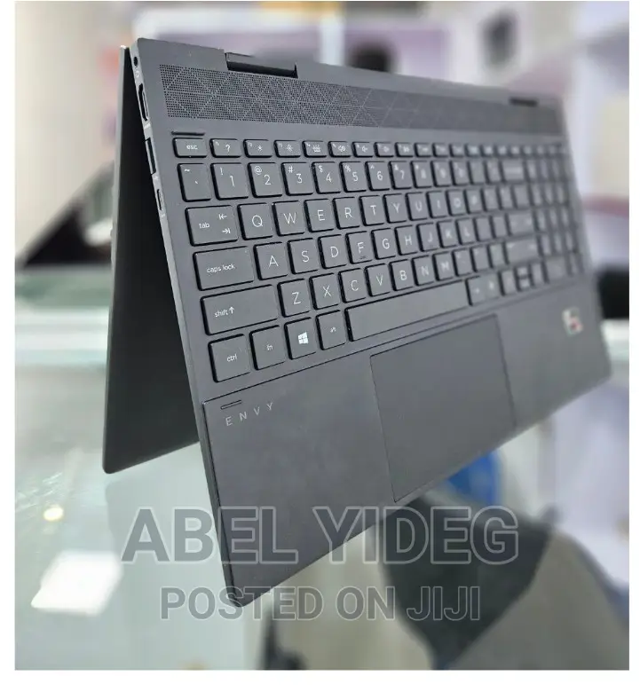 New Laptop HP Envy X360 16GB AMD Ryzen 7 SSD 512GB