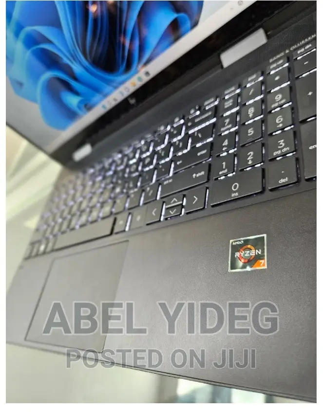 New Laptop HP Envy X360 16GB AMD Ryzen 7 SSD 512GB