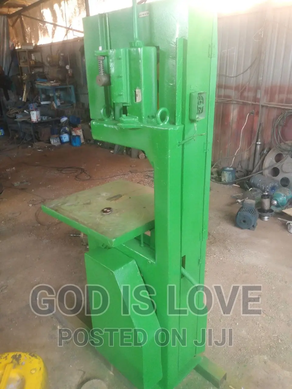 የሚሸጥ ሰገናስትሮ Segenastro