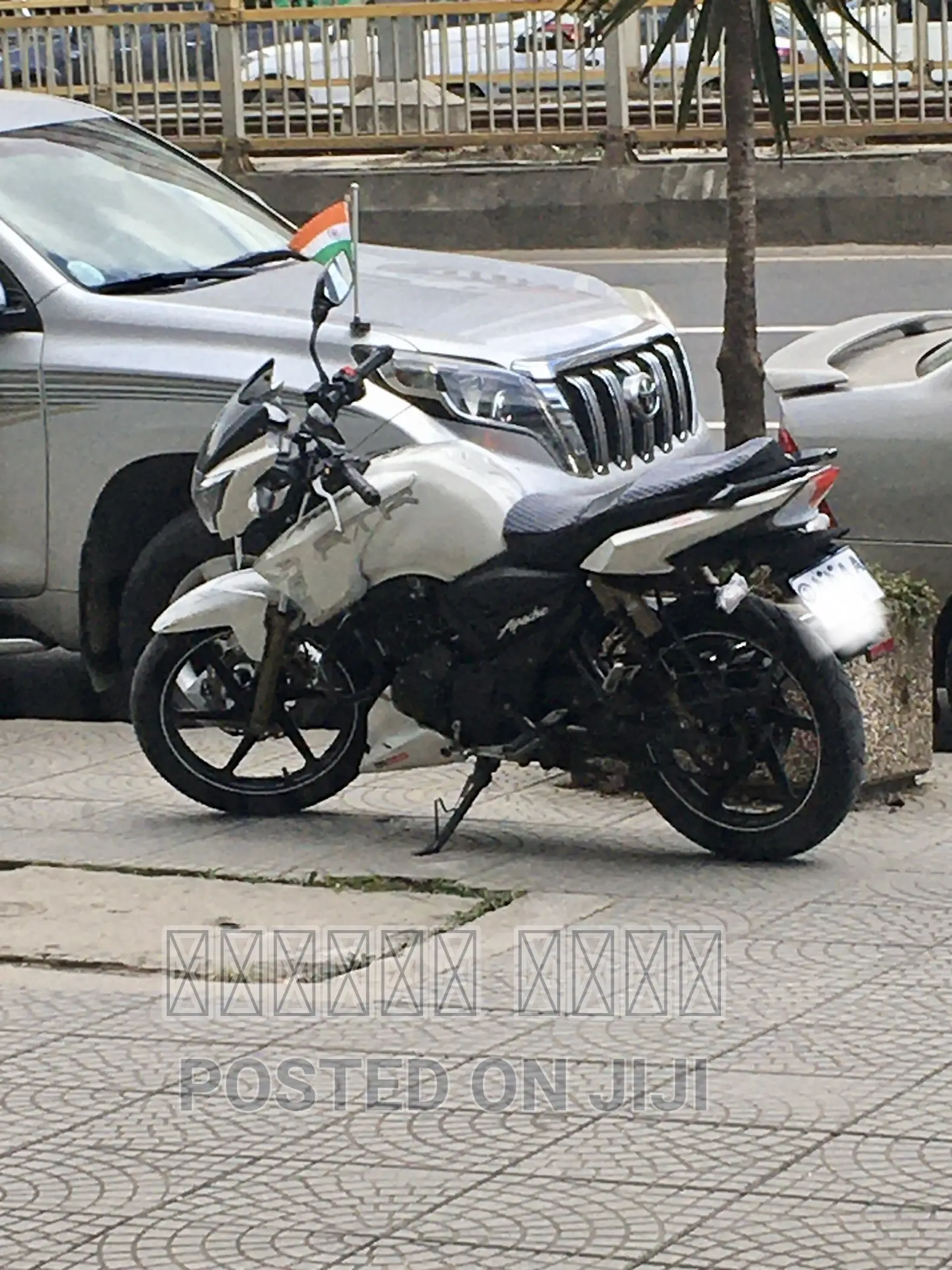 New TVS Apache 180 RTR 2017 White