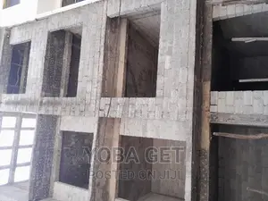 5bdrm House in G+3 ፊንሽንግ የቀረው ቤት, Akaky Kaliti for sale