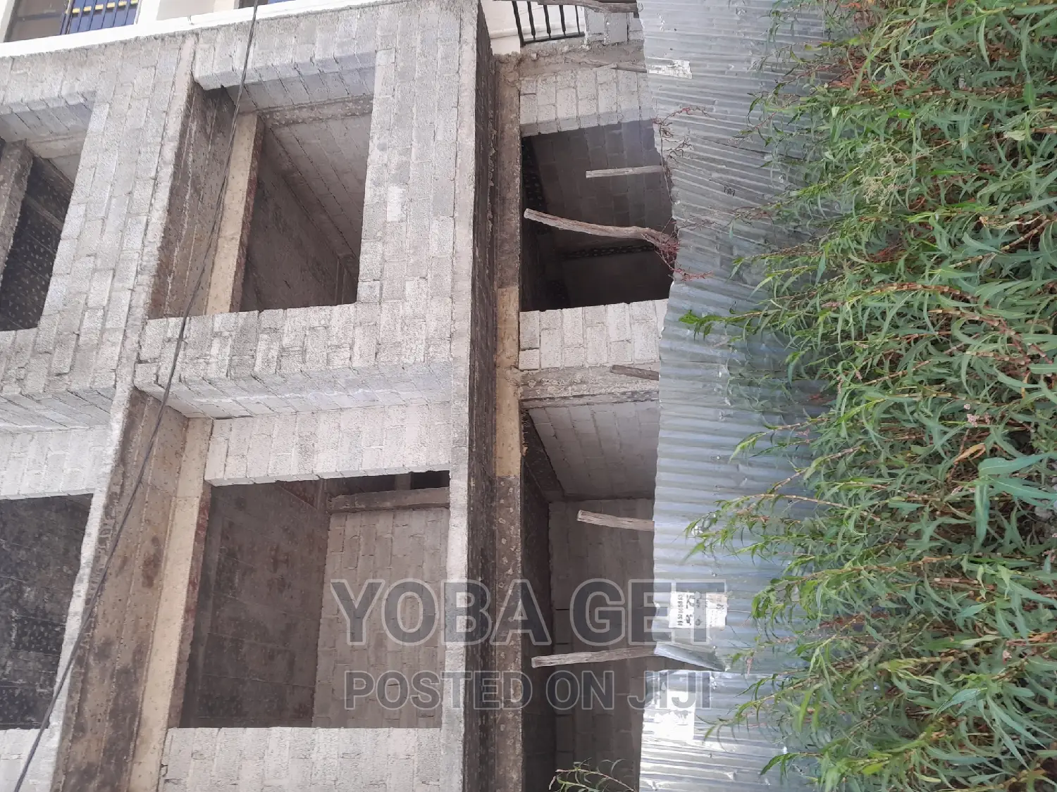 5bdrm House in G+3 ፊንሽንግ የቀረው ቤት, Akaky Kaliti for sale