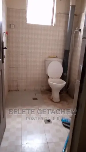 2bdrm Condo in ቦሌ አራብሳ ኮንዶሚኒየም, Bole for sale