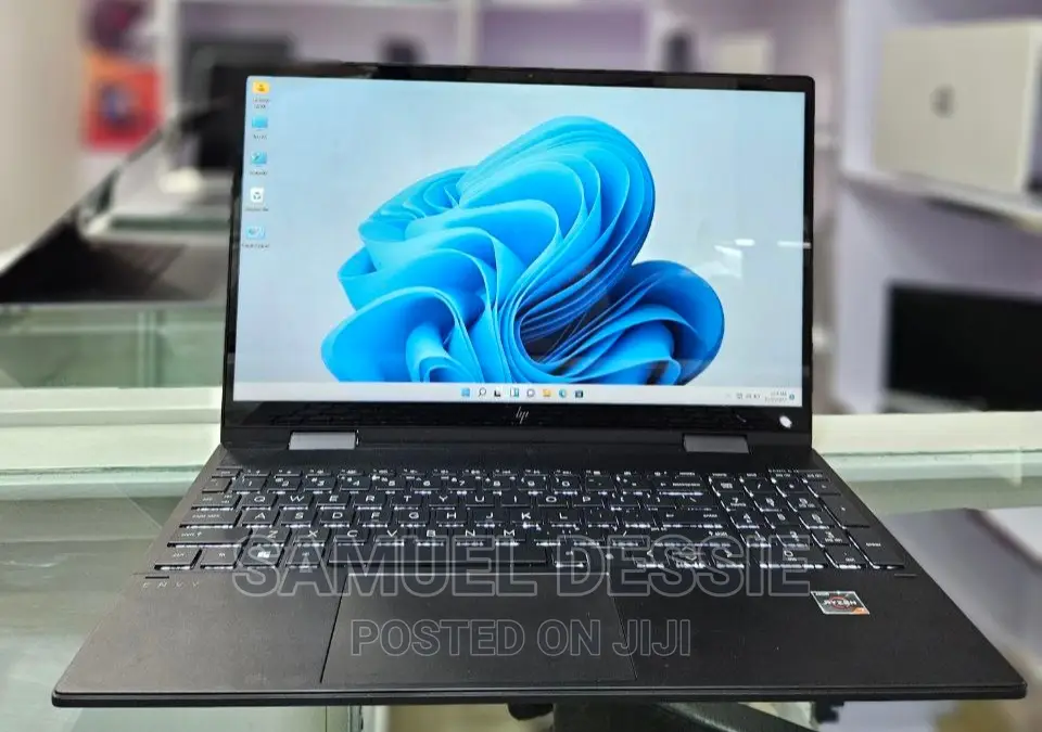 New Laptop HP Envy X360 16GB AMD Ryzen 7 SSD 512GB