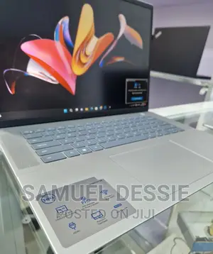 New Laptop Dell Inspiron 15 16GB Intel Core I7 SSD 512GB