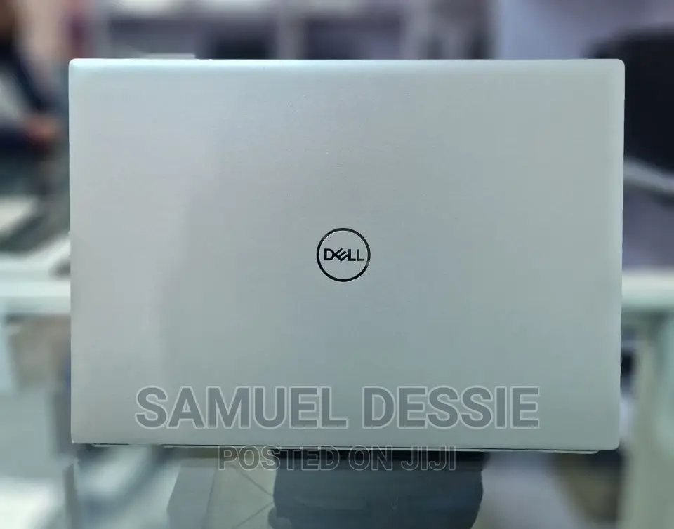 New Laptop Dell Inspiron 15 16GB Intel Core I7 SSD 512GB