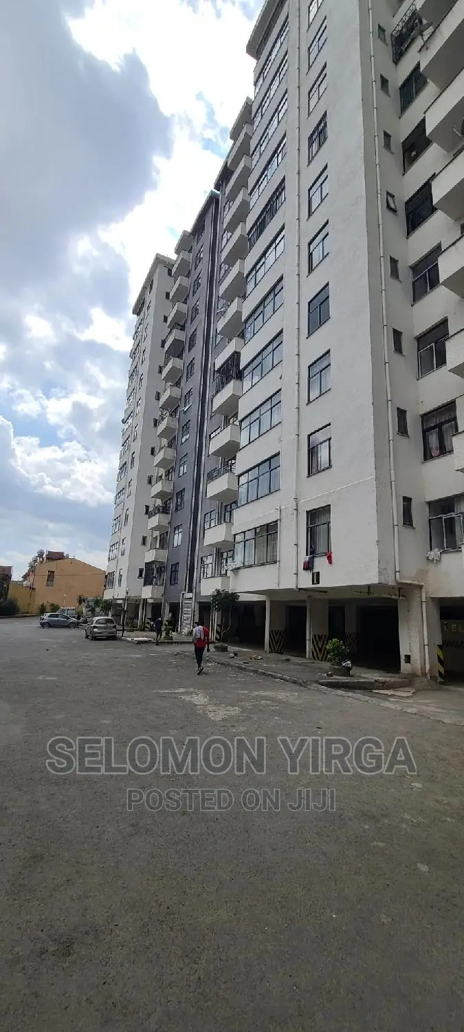 2bdrm Apartment in አድስ አበባ, Bole for sale