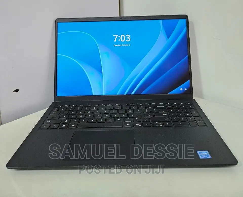 New Laptop Dell Inspiron 15 8GB Intel Core 2 Quad SSD 256GB