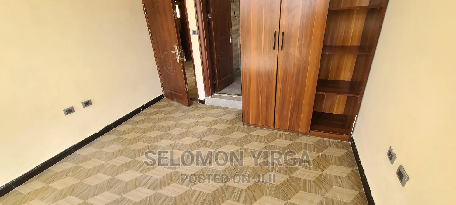 2bdrm Apartment in አድስ አበባ, Bole for rent