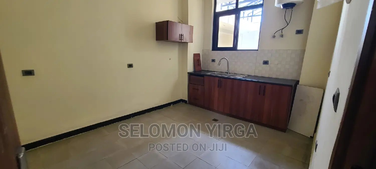 2bdrm Apartment in አድስ አበባ, Bole for rent