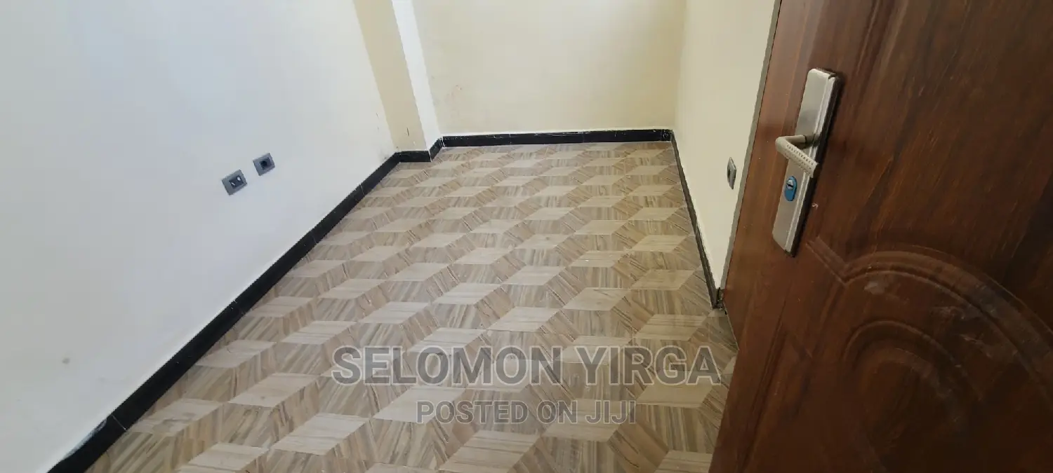 2bdrm Apartment in አድስ አበባ, Bole for rent