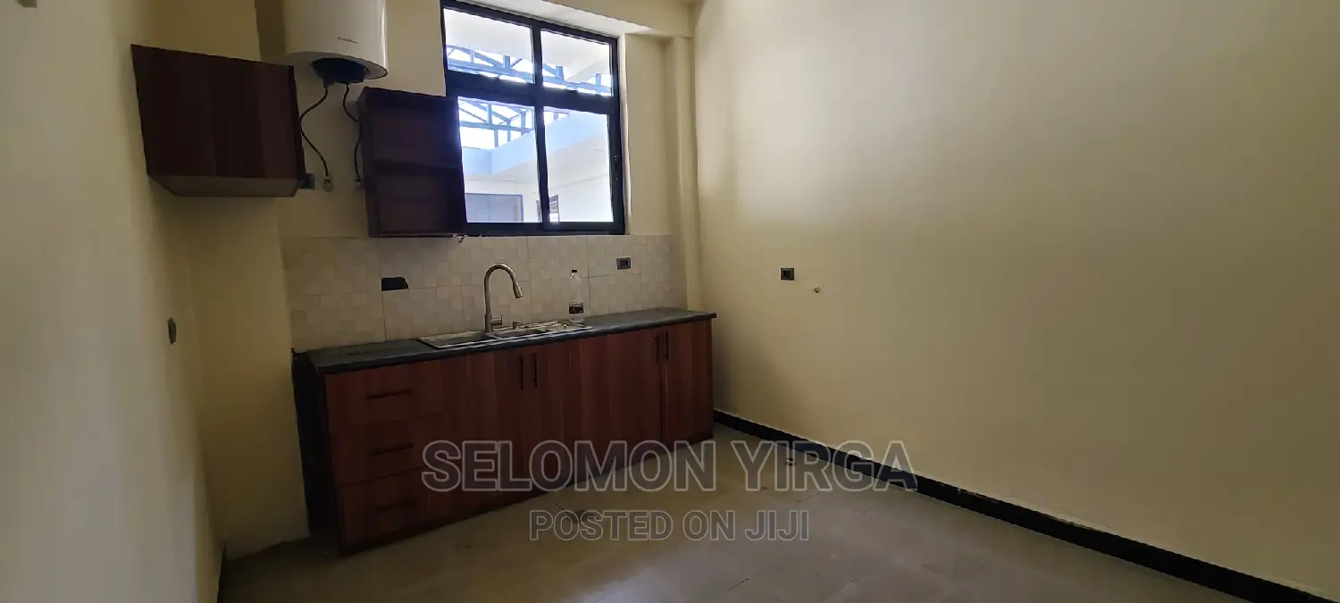 3bdrm Apartment in አድስ አበባ, Yeka for rent