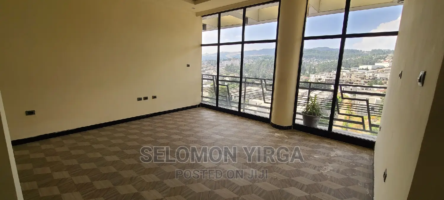 3bdrm Apartment in አድስ አበባ, Yeka for rent