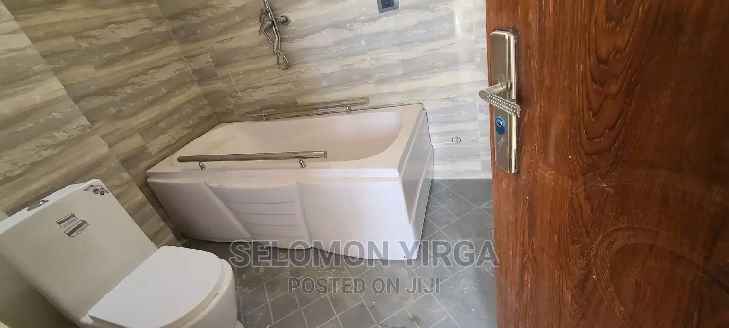 3bdrm Apartment in አድስ አበባ, Yeka for rent
