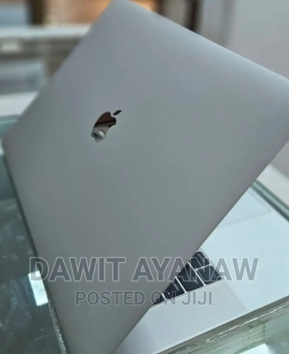 New Laptop Apple MacBook Air 2020 M1 8GB Apple M1 SSD 512GB