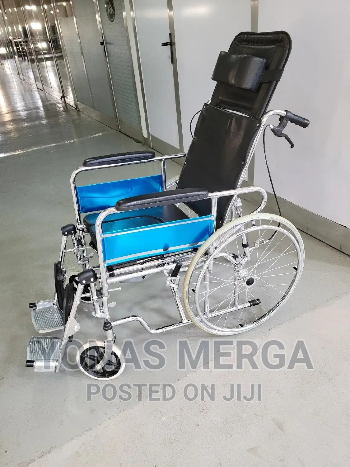 Commode-U Cut/Wheelchair/ Seat,Wheelchair/System Wheelchair