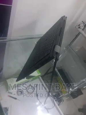 Photo - New Laptop Lenovo ThinkPad Yoga 370 16GB Intel Core I5 SSD 512GB