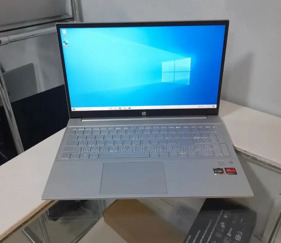 New Laptop HP Pavilion 15 16GB AMD Ryzen 7 SSD 512GB