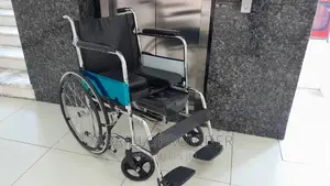 1week Used Wheelcahir/Foldable Wheelchair/Commode Wheelchair