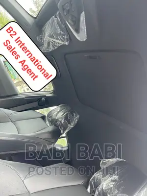 Toyota C-HR 2022 White