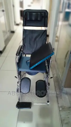 Slightly Used Wheelchair/Commode Wheelchair/Reclining Wheel