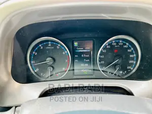 Toyota RAV4 2017 Gray