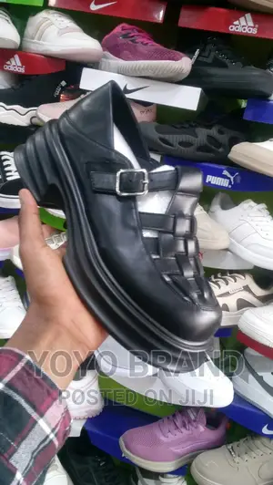 Photo - Women's Fashion Shoes