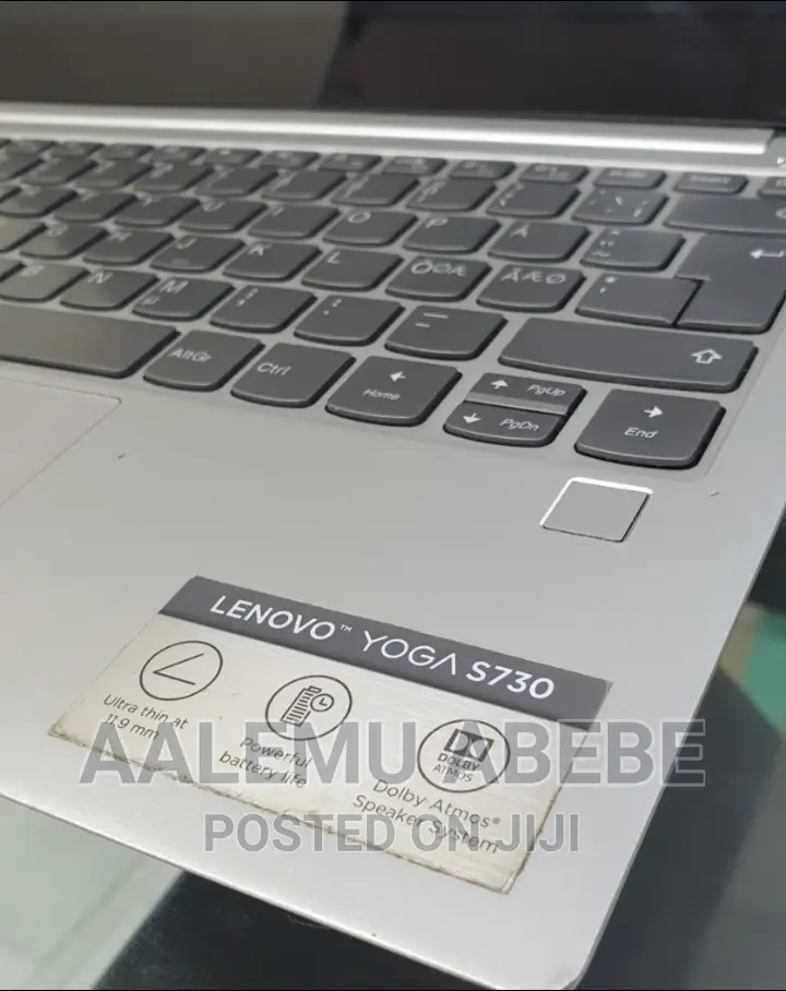 New Laptop Lenovo Yoga C740 8GB Intel Core I5 SSD 512GB