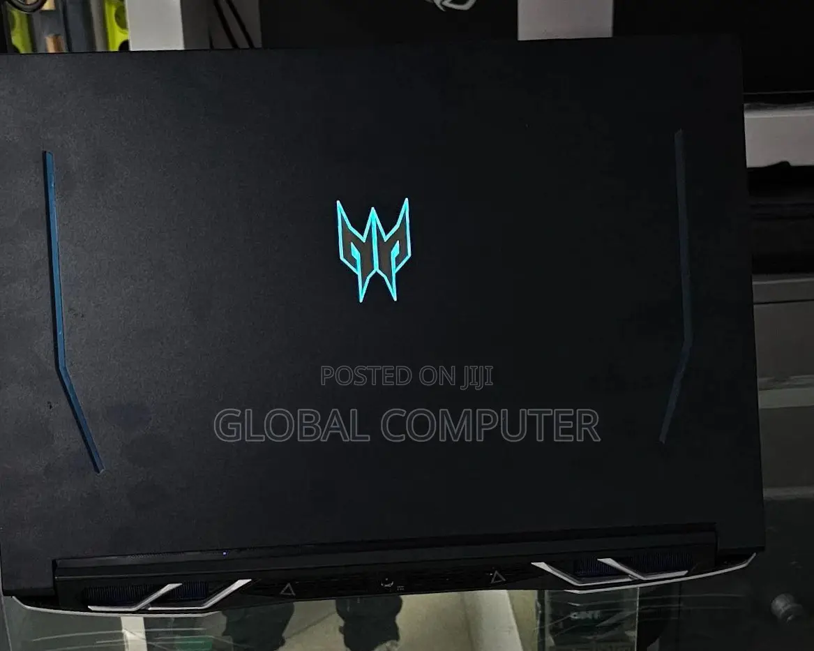 New Laptop Acer Predator Helios 16 16GB Intel Core I7 SSD 1T