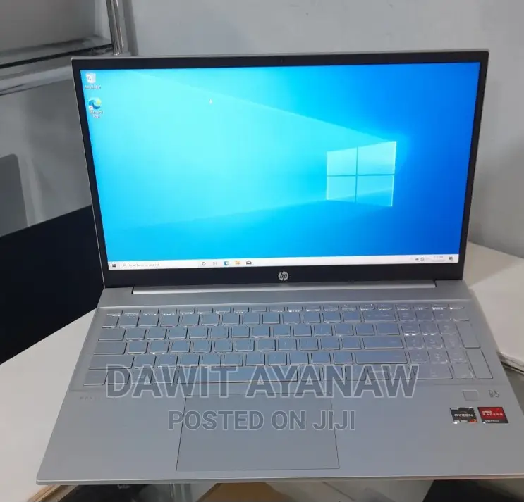 New Laptop HP 16GB AMD Ryzen 7 SSD 512GB