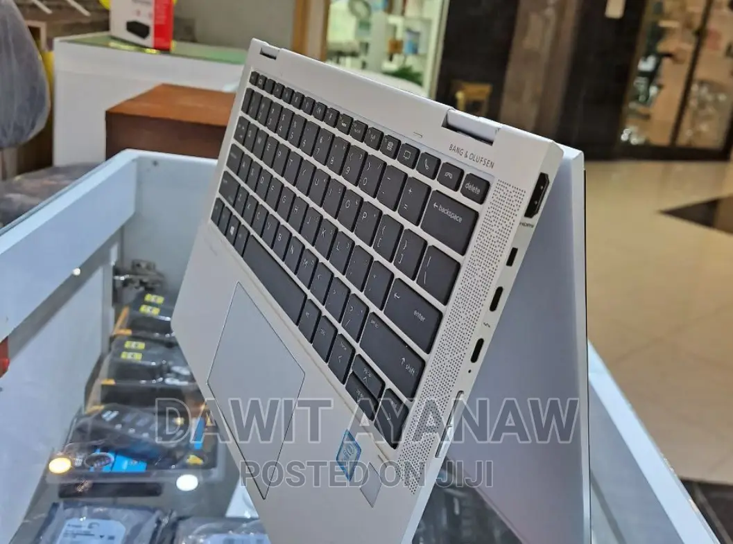 New Laptop HP 16GB Intel Core I7 SSD 512GB