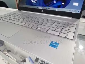 New Laptop HP Stream Notebook 8GB Intel Core I7 HDD 1T