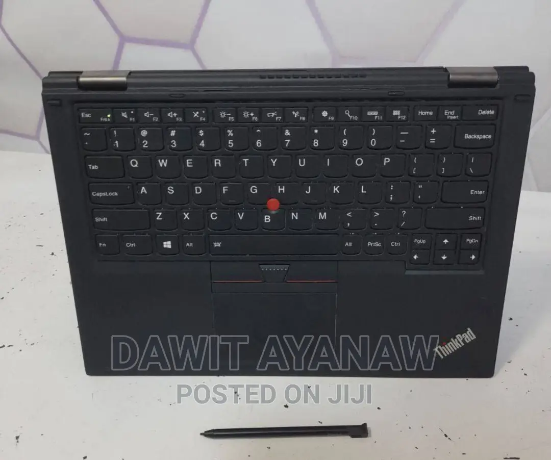 New Laptop Lenovo Yoga 260 8GB Intel Core I5 SSD 512GB