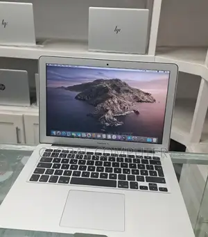 New Laptop Apple MacBook 8GB Intel Core I5 SSD 128GB