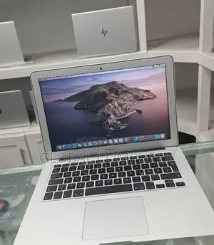 New Laptop Apple MacBook 8GB Intel Core I5 SSD 128GB
