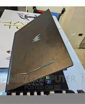 New Laptop Acer Predator Helios 300 16GB Intel Core I7 SSD 512GB