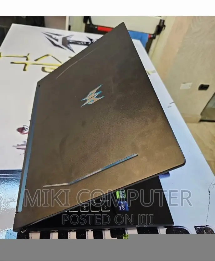 New Laptop Acer Predator Helios 300 16GB Intel Core I7 SSD 512GB