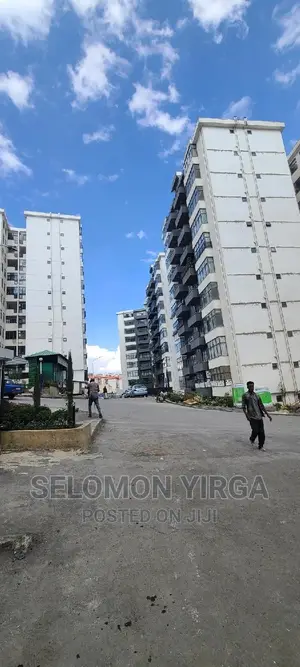 3bdrm Apartment in አድስ አበባ, Bole for sale