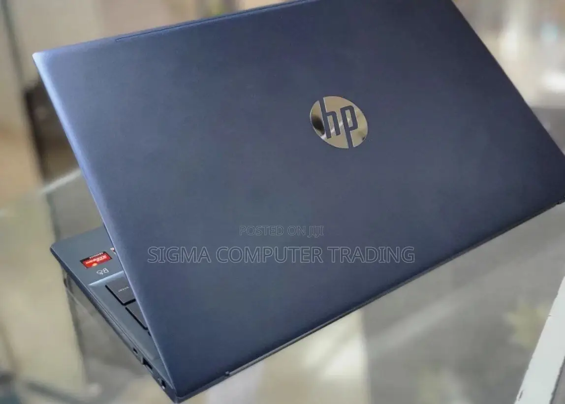 New Laptop HP Pavilion 15 8GB AMD Ryzen 5 SSD 512GB