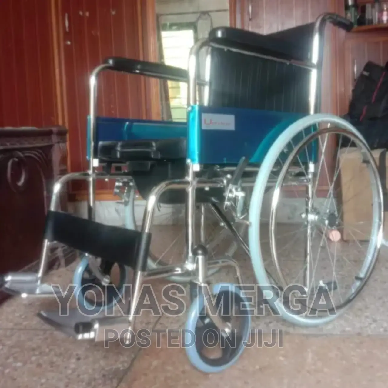 የህሙማን Wheelchair/ባለቶይሌት Wheelchair/Commode Wheelchair/Commod