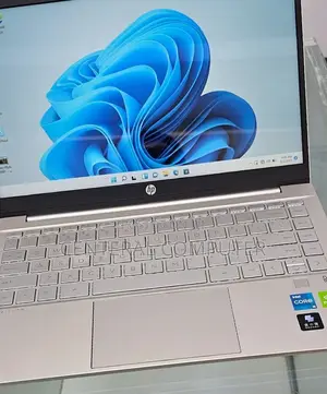 New Laptop HP Pavilion 13 X360 16GB Intel Core I5 SSD 512GB