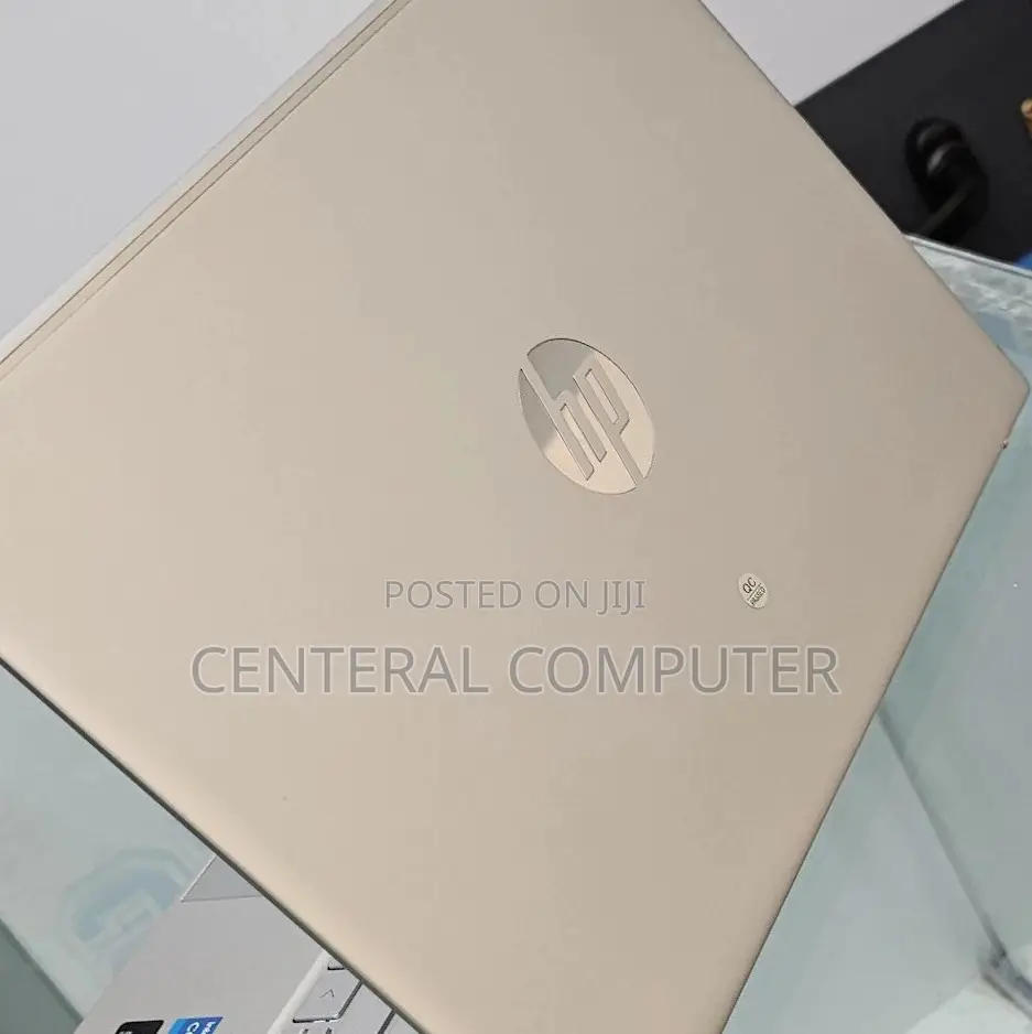 New Laptop HP Pavilion 13 X360 16GB Intel Core I5 SSD 512GB